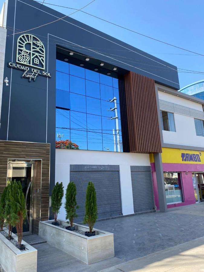 Ciudad Del Sol Hostel إِكا المظهر الخارجي الصورة