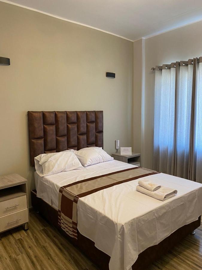 Ciudad Del Sol Hostel إِكا المظهر الخارجي الصورة