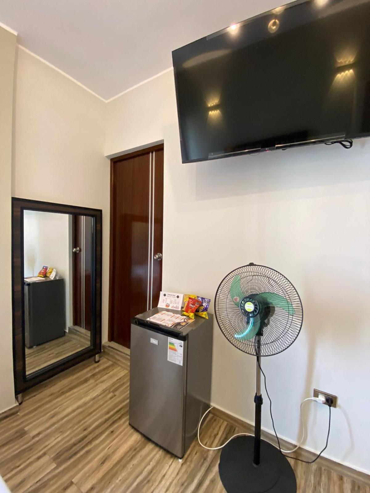 Ciudad Del Sol Hostel إِكا المظهر الخارجي الصورة
