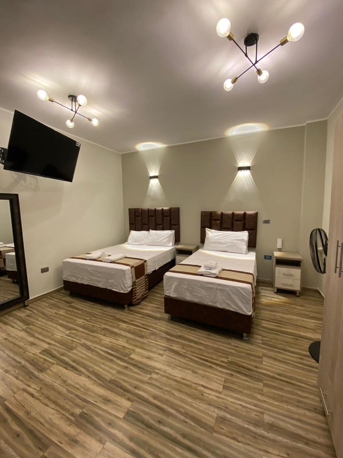 Ciudad Del Sol Hostel إِكا المظهر الخارجي الصورة