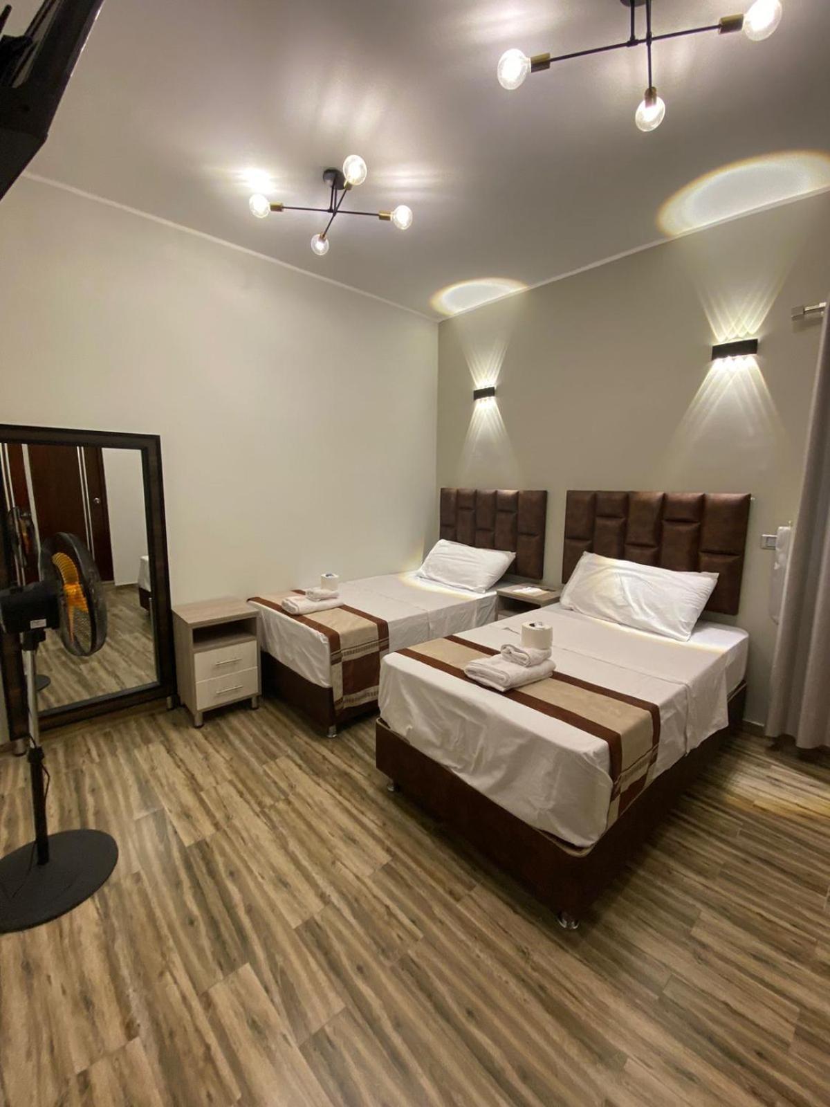 Ciudad Del Sol Hostel إِكا المظهر الخارجي الصورة